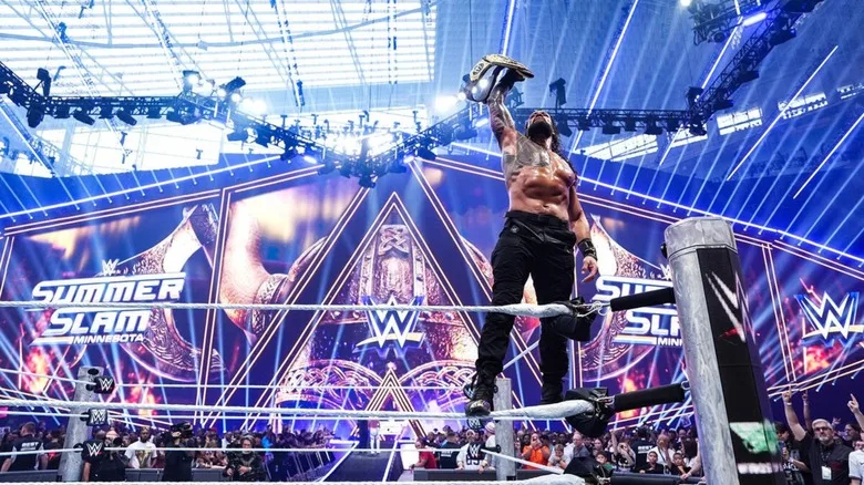 WWEサマースラム2026動員に暗雲!? 35,000人台でも「紙チケ」疑惑とAEWとの対比浮上