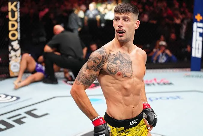 電撃参戦！アルバレスが11日前オファーで UFC 330 ニョクアニ戦へ