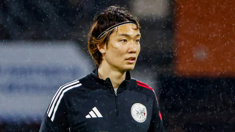 板倉滉がアヤックス退団へ…現地メディア酷評「移籍金に見合わず」