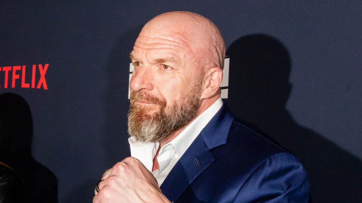 マット・マシューズがRAW降臨！バーミンガム出身の人気コメディアンが9・7生登場