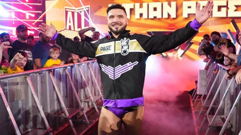イーサン・ペイジ、ルチャ戦士に完全勝利宣言！「俺はルチャの世界を卒業する」